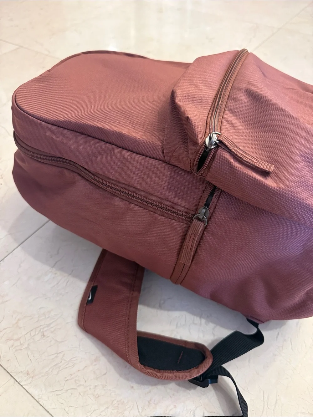 Nike Maroon Everyday Backpack with Front Zip Pocket